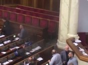 Зажигание дымовой шашки в Раде: полиция открыла дело