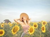 Привітання з Днем щастя 20 березня — картинки