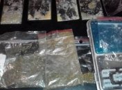 В Днепре нашли у женщины в сумке наркотики на на 30 тыс. грн