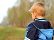 Ребенок ушел из дома в поисках мамы