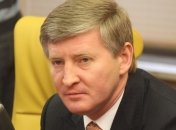 СМИ рассказали, как Ахметов перед выборами атакует Медведчука с помощью "Нацкорпуса"