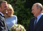 Макрон и Путин обсудили "нормандскую встречу"