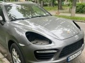 "Работают быстро, под заказ": киевский блогер показал, как автоворы "оттюнинговали" его авто 