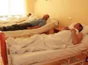 Массовое отравление в Измаиле: в больницах до сих пор более 200 человек