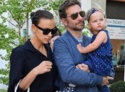 Стало известно, как Ирина Шейк с Брэдли Купером и дочерью развлекались в "Диснейленде"