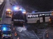 Грузовик во Франции въехал в школьный автобус: погибла 15-летняя девочка