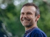 Вакарчук призывает сторонников стать наблюдателями на выборах в Раду