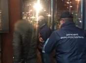 Брали деньги и ставили штампы: ГБР расследует схему пограничников