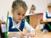 "Україну поділять на чотири зони": як розпочнеться новий навчальний рік для школярів