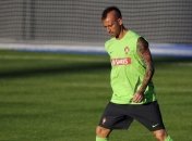 Мейрелеш пропустит 11 матчей за плевок в арбитра (Видео)