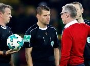 "Кельн" намерен требовать переигровки матча с "Боруссией"