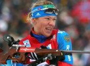 Российскую биатлонистку обвинили в манипуляциях с допинг-пробами