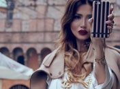 Самая яркая и сногсшибательная бабушка, которая обожает моду (Фото)