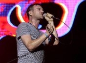 Известные рок-музыканты записали благотворительный трек