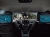 Как выглядит поездка в автомобиле-роботе Google с пассажирского места (Видео)