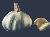 Такой ли полезный: кому строго противопоказан чеснок