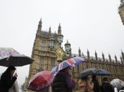 Шторм нанес Великобритании ущерб почти в $1 млрд 