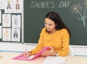 У профессионального праздника учителей плавающеая дата