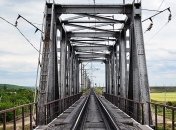 В Харьковской области парень упал с моста, пытаясь сделать селфи 