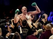 "Он - смелый боксер": промоутер Фьюри спрогнозировал возможный бой с Джошуа