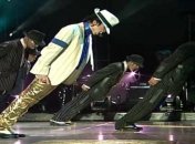 Врачи раскрыли секрет знаменитого трюка Майкла Джексона