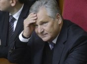 Квасневский: Ситуация в Украине несколько вышла из-под контроля 