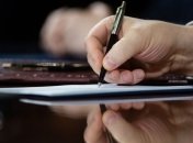 Порошенко объявил всеукраинский траур