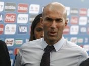 Зидан получает в три раза меньше, чем помощник Жозе Моуриньо