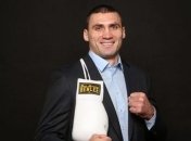 Новий Кличко: Вихрист в дебютному бою нокаутував на перших секундах (Відео)