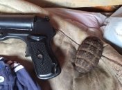 Оружие и взрывчатка: В Полтавской области правоохранители задержали мужчину