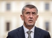 Премьер Чехии поздравил Зеленского с победой его партии на выборах