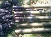 В 2 тайниках на Донетчине обнаружили 6 гранатометов и боеприпасы