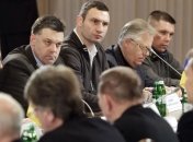 Тягнибок: Закон Мирошниченко принято с грубым нарушением Регламента