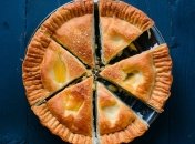 Пирожки с сыром – это отличный вариант перекуса (изображение создано с помощью ИИ)