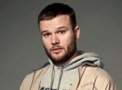 Макс Корж, который призывал белорусов остановиться, приехал к задержанным в Минске (Фото, Видео)