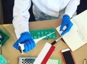 Новое приложение для знакомств подбирает пары на основе ДНК