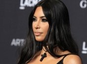 Ким Кардашян показала, как маленькая дочь сделала ей макияж