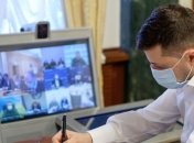 Минздрав проверяет, как доходят маски в местные аптеки