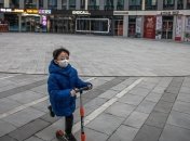 Коронавирус продолжает распространяться: число зараженных перевалило за 82 тысячи