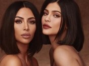 Чтобы обезопасить работников: Ким Кардашян и Кайли Дженнер поставили на паузу свои косметические компании