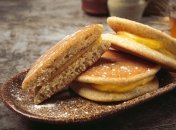 Блины получаются необычными, но очень вкусными