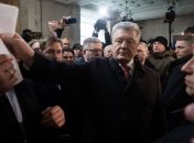 Порошенку у ДБР повідомили про підозру