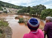 В Бразилии из-за мощных ливней и оползней погибли десятки человек 