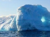 Уровень мирового океана из-за таяния ледников Гренландии поднялся на 2,2 мм