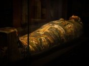 В Египте открыли 30 нетронутых саркофагов с мумиями (Видео)