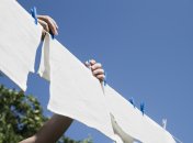 Белые кухонные полотенца будут сиять без кипячения