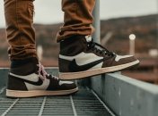 Тренды мужских кроссовок в 2022 году