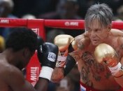 Промоутер: Бой 62-летнего Микки Рурка не был договорным