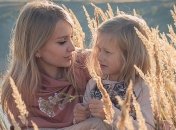 Важно не прогадать: особенности воспитания дочери