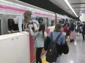 Метро в Токио